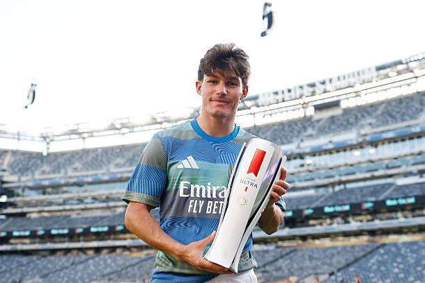 1751761091959058367.jpg 2223731548-612x612.jpg