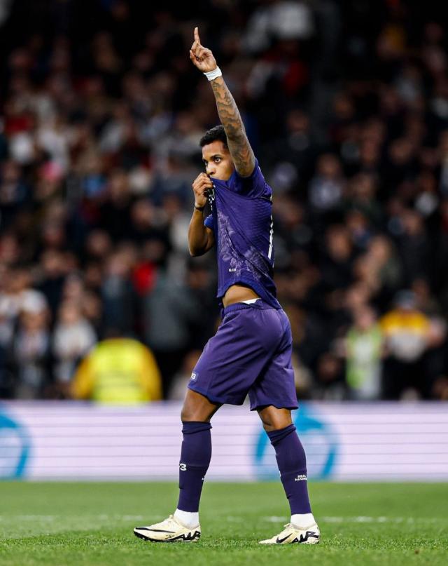 1711926060233036714.jpg GKBqiZdWgAAonbw.jpg